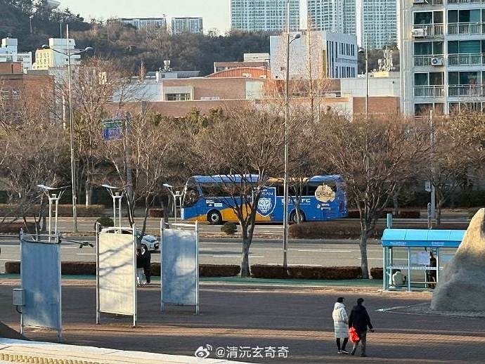泰山隊退賽！博主：蔚山的大巴已經抵達球場，隨后又開了回去
