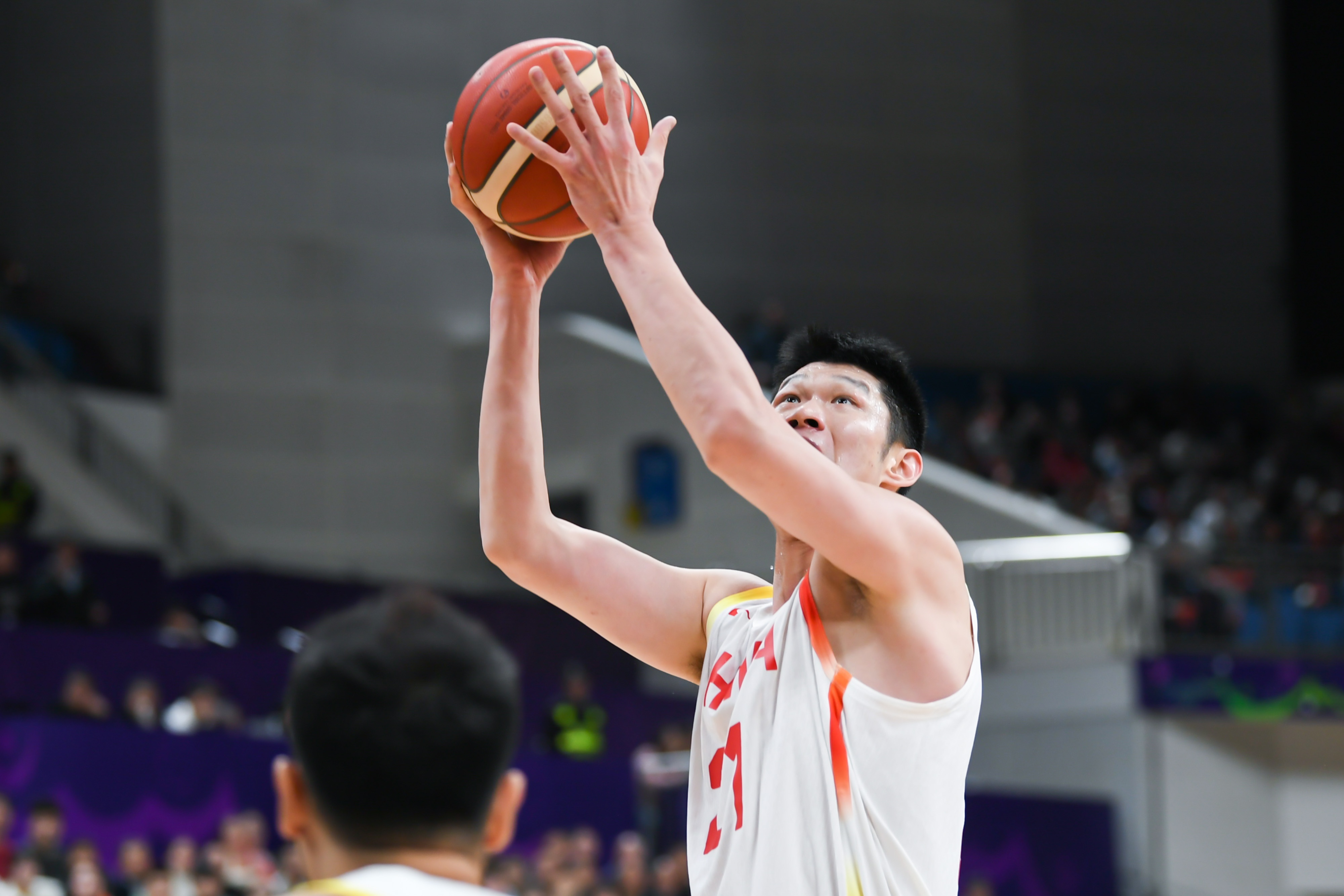媒體人：中國男籃體型優勢足夠明顯 日本辦法不多只能博三分